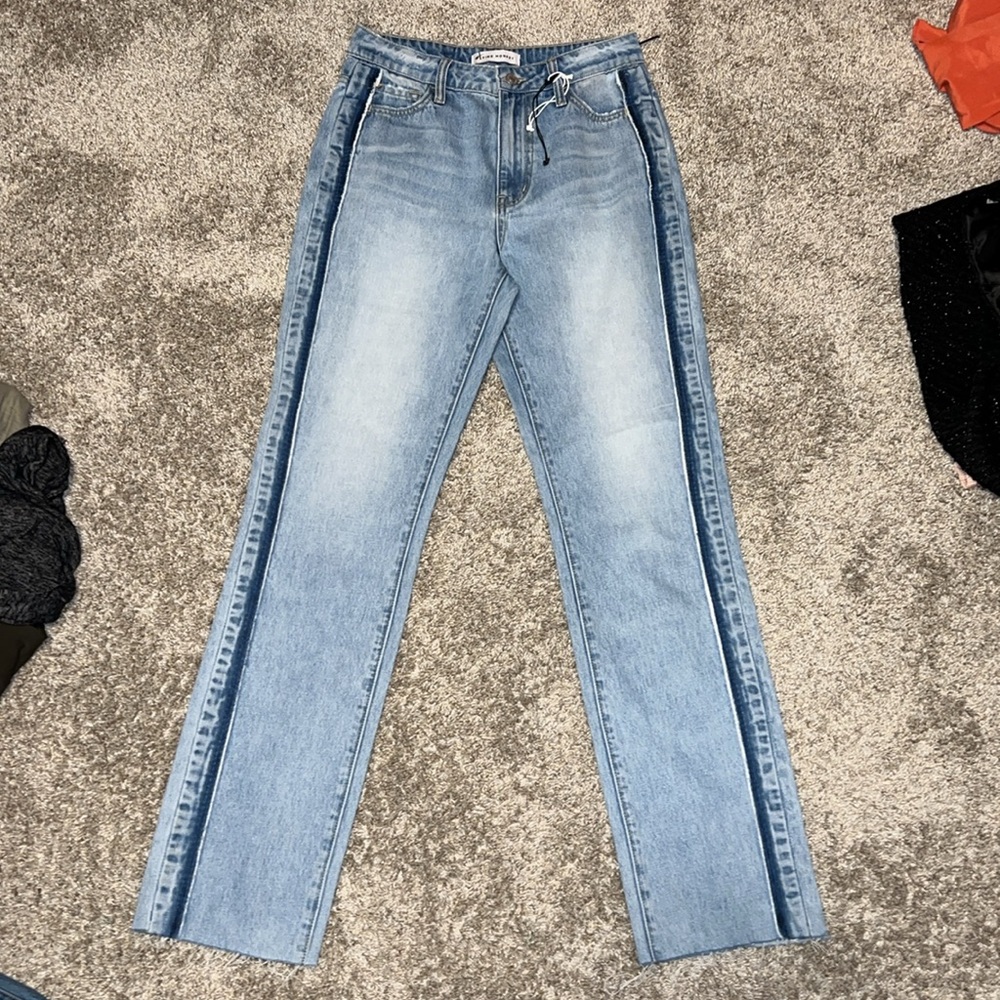 NWOT FLYING MONKEY SAMPLE  RAW HEM WITH COLOR BLOCKER SIDE JEANS SIZE 26